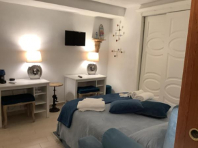 Tinnyhouse